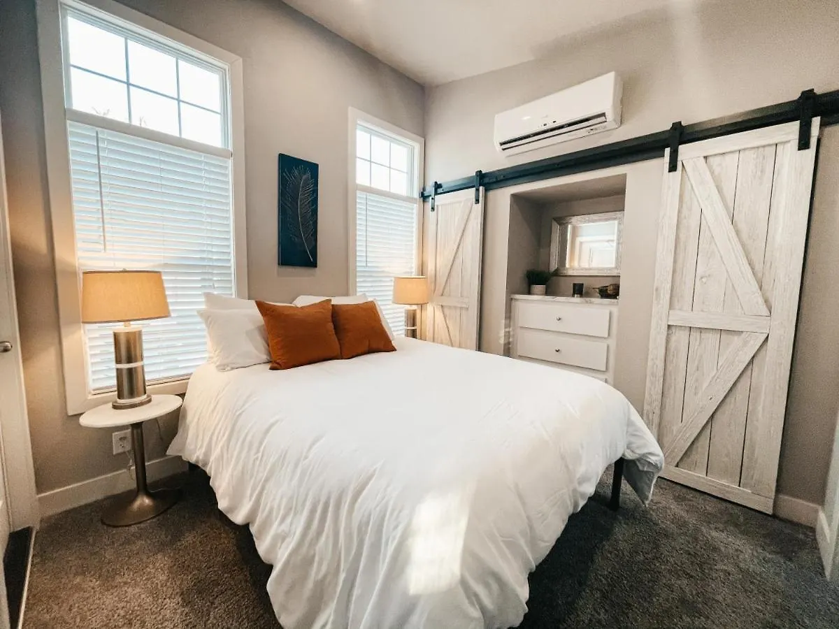 Beautiful Private Cottage Sunstone Reno 0*,  Verenigde Staten